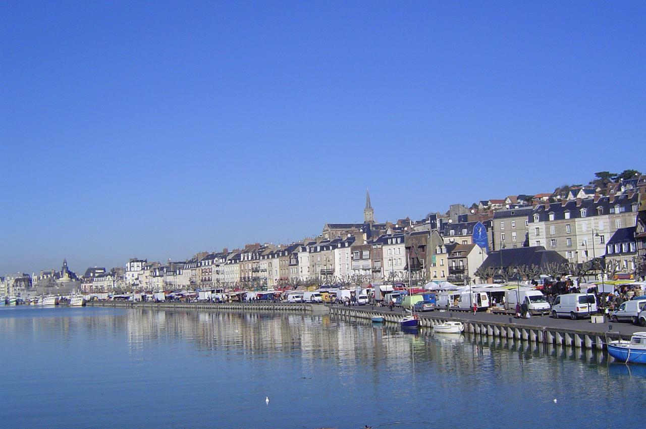 Sowell Residences Le Port Trouville-sur-Mer Exterior photo